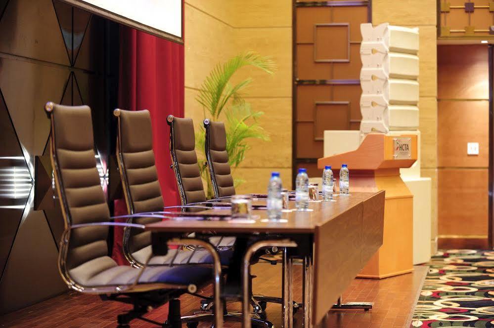 De Convencoes De Talatona Hotel Луанда Екстериор снимка